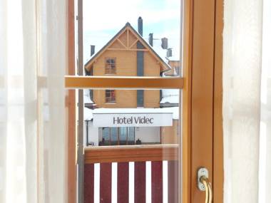 Pohorje Village Wellbeing Resort - Forest Hotel Videc