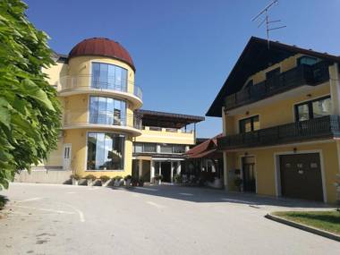 Gostilna in prenočišče KOCJAN