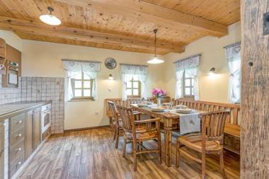 Old House Knezovo With Lovely View