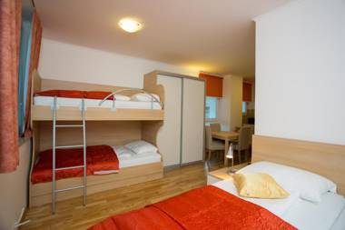 Apartments Benedičič