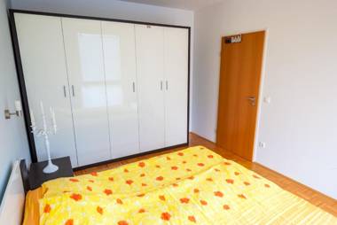 Apartments and Studios Perunika