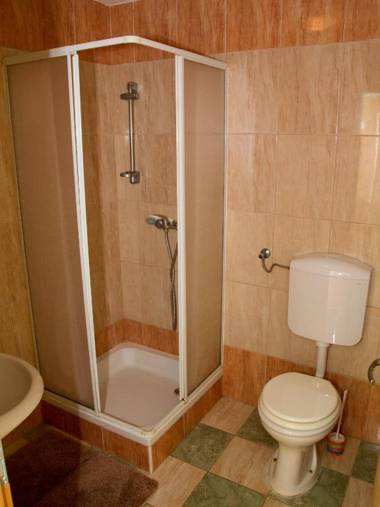 Guest House Pri Treh Lipah