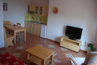 Apartments Organic tourist farm Jeglijenk