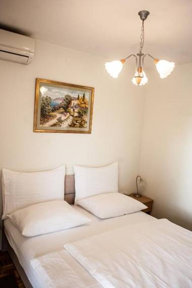 Gostilna in Prenočišča Ferlič