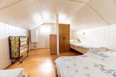 The Blueberry Lodge With Whirlpool