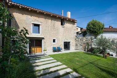 Villa Kambra With Whirlpool