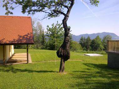 Gozdarjeva koča nad Rimskimi Toplicami