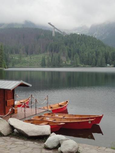 Turistická ubytovňa SHB Štrbské Pleso - Vysoké Tatry