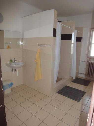 Turistická ubytovňa SHB Štrbské Pleso - Vysoké Tatry