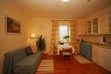 Apartmany Na Skle Malovane