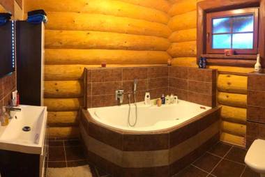 Rekreačný zrubový dom