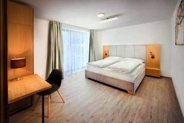 Maladinovo pri Liptovskej Mare