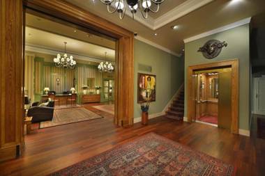 Marrol's Boutique Hotel