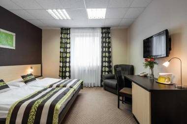 BNC Hotel - Restaurant - Bowling