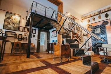 Divná pani Luxury Gallery Rooms