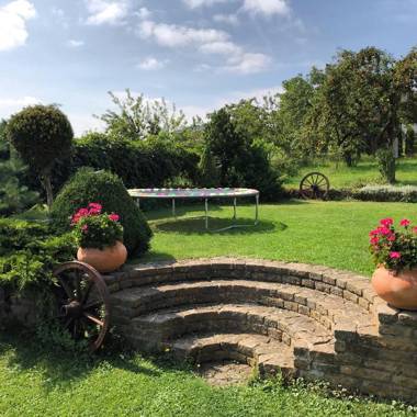 Clara Valis - Village House