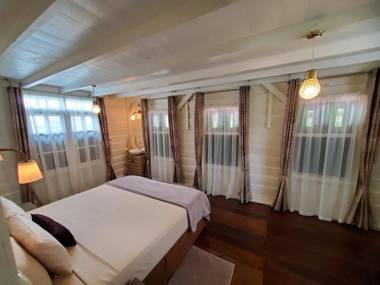 Prins Hendrik Suites