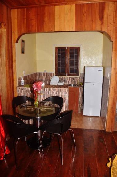 GUEST HOUSE QUINTA NATURAL Bangalots