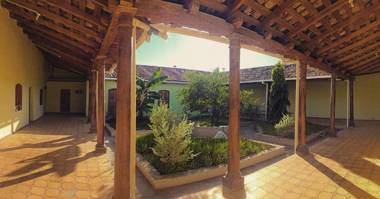 Vegas Grandpa Casa Hotel