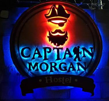 Captain Morgan Hostel Lake Coatepeque