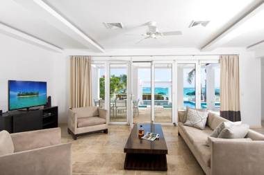 Coral Beach Club Villas & Marina