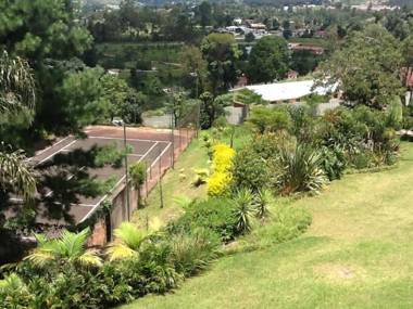 Mac Atini Guest House