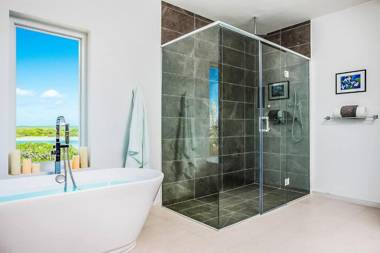 Luxury Oceanfront Villa Delivers Mind Blowing Views Direct Access To The Ocean