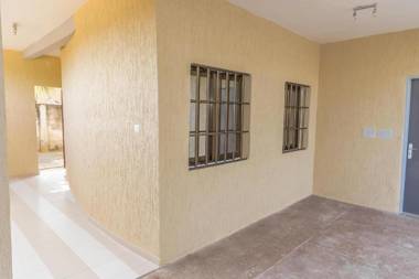 Appartement F4 Climatisé RDC à Totsi près de la maison ADEBAYOR