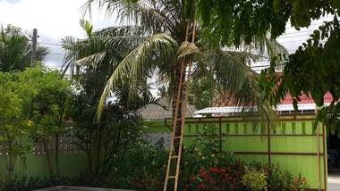 Warakorn Baansuan Amphawa