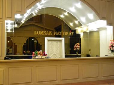Lom Sak Nattirat Hotel