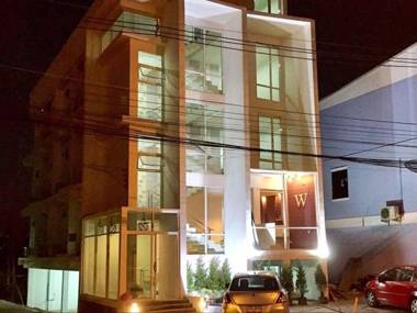 White Ville Apartment