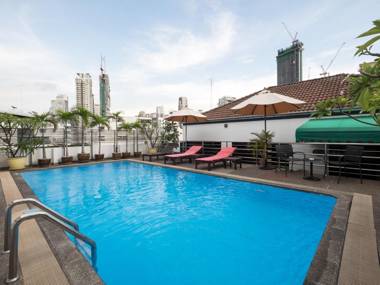 Admiral Suites Bangkok