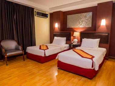 Atrium Boutique Hotel