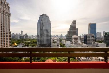 Bandara Suites Silom Bangkok - SHA Extra Plus
