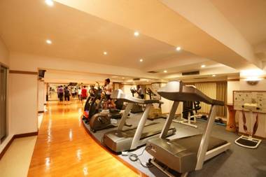 Bangkok Palace Hotel