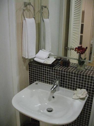 Aphrodite Inn Bangkok