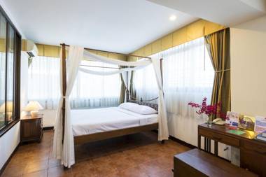 Best Bangkok House Hotel