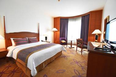 Century Park Hotel - SHA Extra Plus