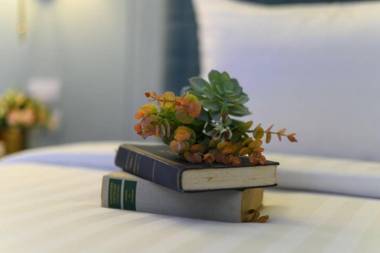 The Mulberry Bangkok Khaosan Road