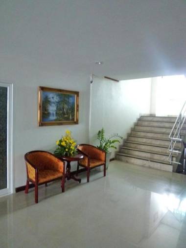 Sinsuvarn Airport Suite Hotel SHA Extra Plus Certified B5040