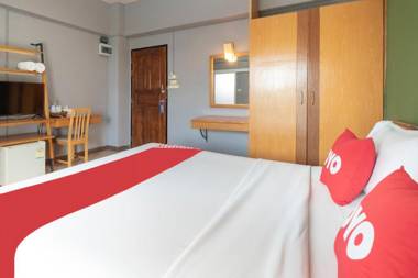 Vaccinated Staff -OYO 512 Plai And Herbs Suvarnabhumi Airport