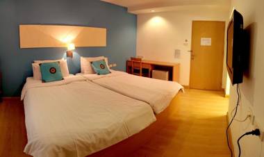 Nantra De Comfort Hotel