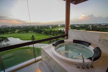 Summit Windmill Golf Residence