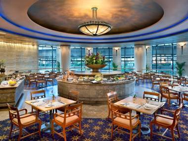 Sheraton Grande Sukhumvit a Luxury Collection Hotel Bangkok - SHA Extra Plus