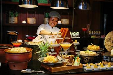 Anantara Riverside Bangkok Resort - SHA Plus Certified