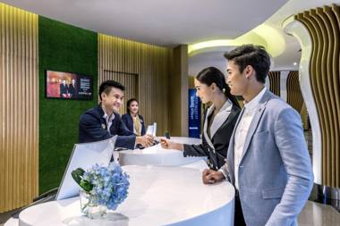 Novotel Bangkok on Siam Square - SHA Extra Plus Certified