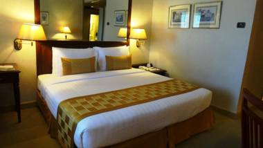 Arnoma Hotel Bangkok - SHA Plus