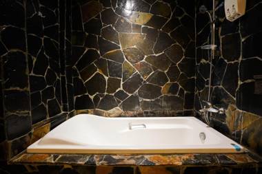 Baan Sukhumvit Soi 18