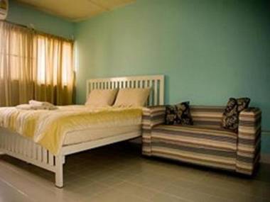 DMK Don Mueang Airport Guest House