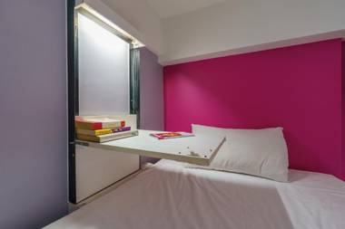 CheQinn Hostel - Sukhomvit 4 Nana Plaza